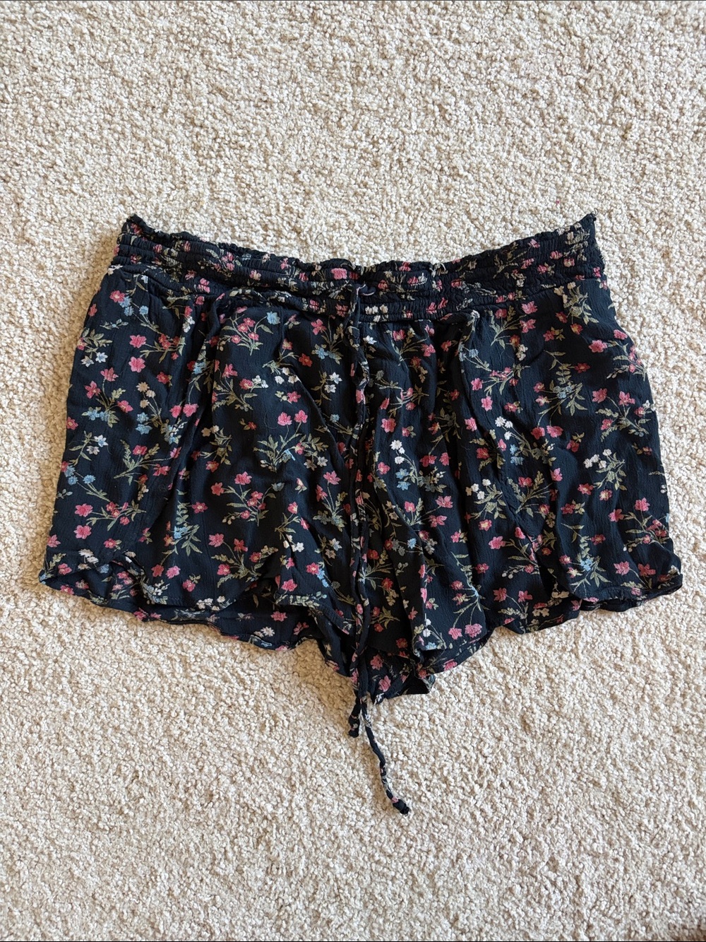 American Eagle Outfitters Black Floral High Waist Shorts